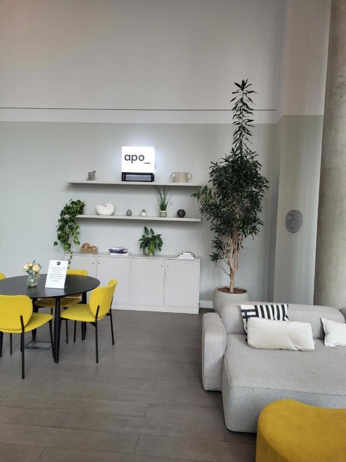 Modern Apartments In Brentford 2 Minutes Walk From Kew Bridge Extérieur photo